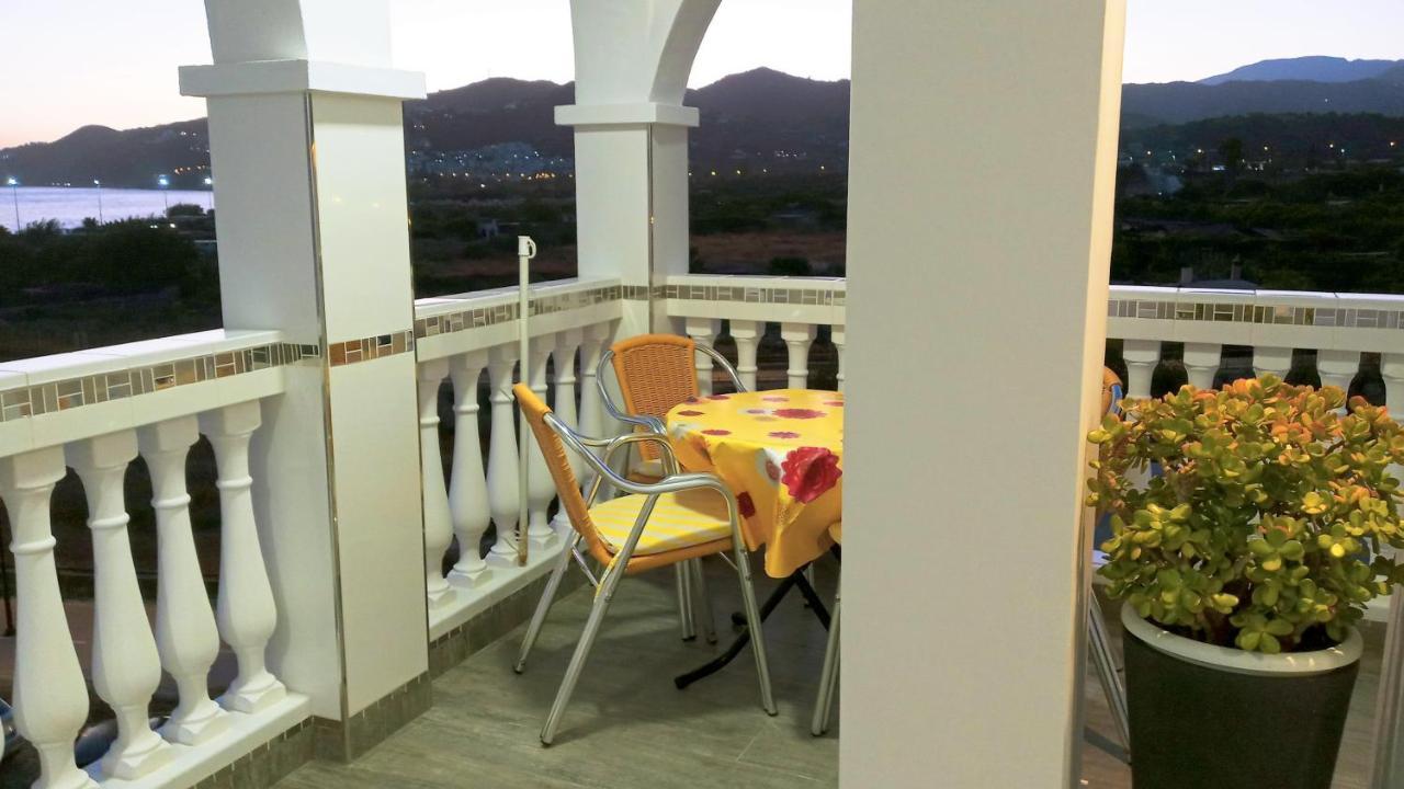 Apartamentos StarNerja en Stella Maris Exteriör bild