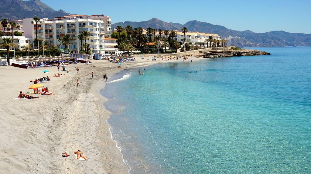 Apartamentos StarNerja en Stella Maris Exteriör bild