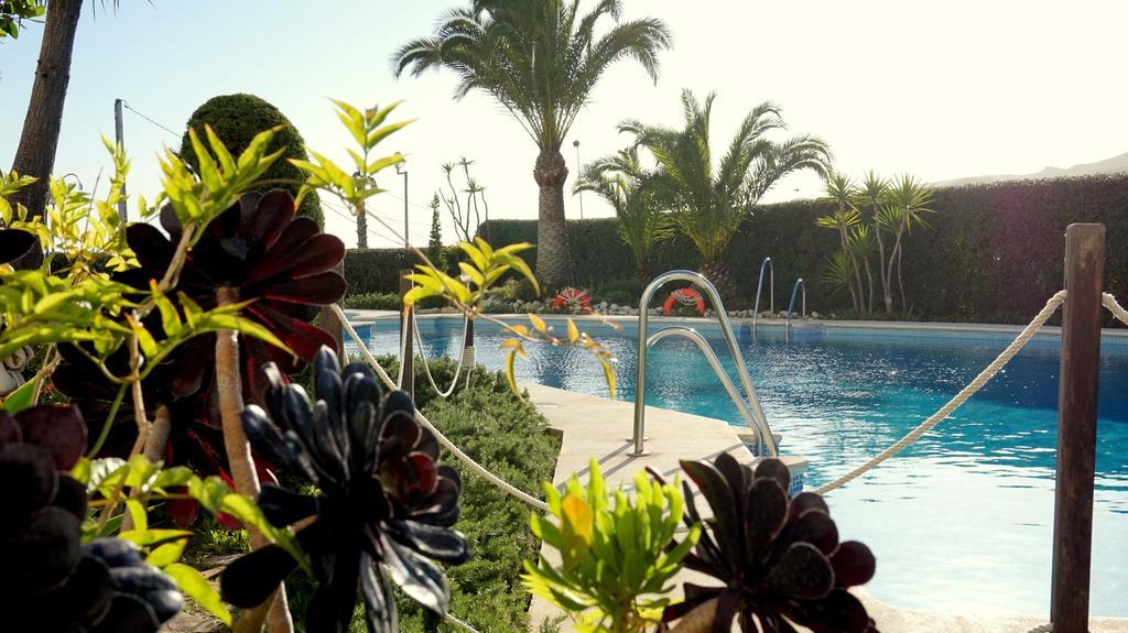Apartamentos StarNerja en Stella Maris Rum bild