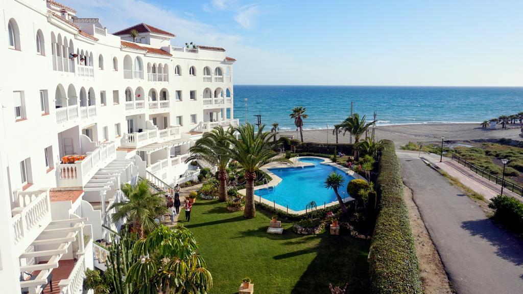 Apartamentos StarNerja en Stella Maris Rum bild