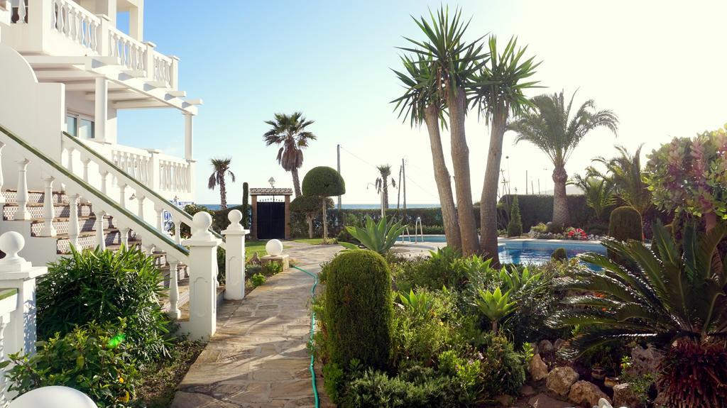 Apartamentos StarNerja en Stella Maris Rum bild