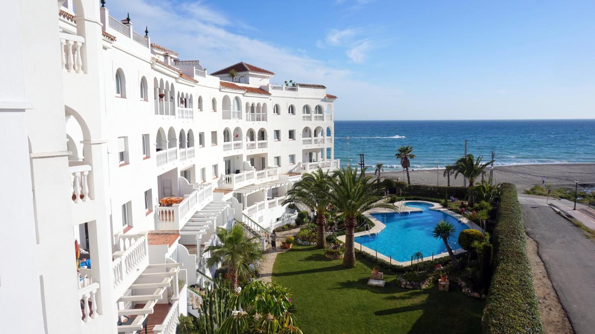 Apartamentos StarNerja en Stella Maris Rum bild