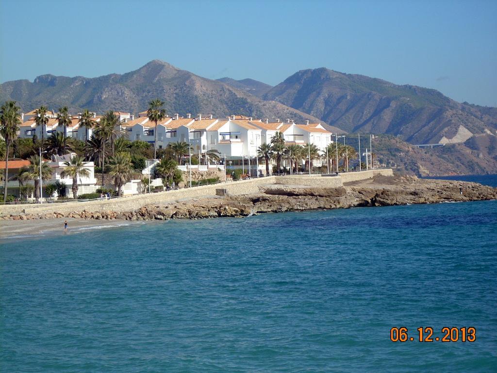 Apartamentos StarNerja en Stella Maris Exteriör bild