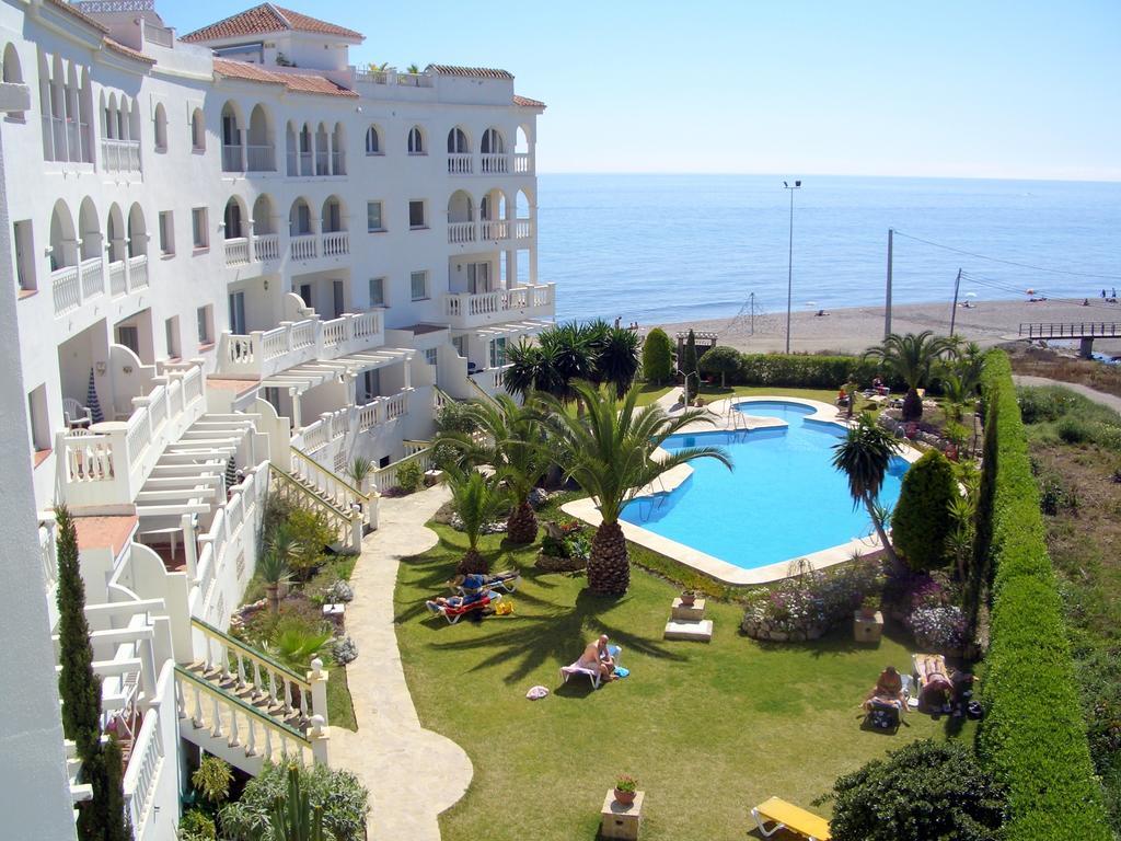 Apartamentos StarNerja en Stella Maris Rum bild